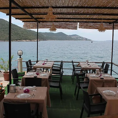 Otel Marin